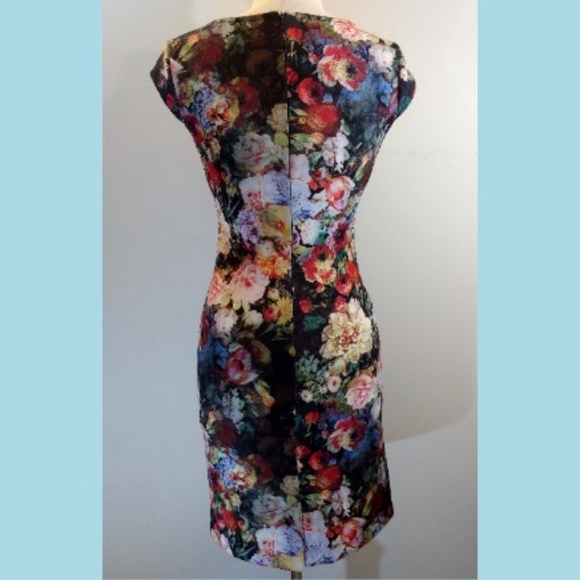 ⭐SOLD⭐New York & Company Floral Sheath Dress - Picture 3 of 4